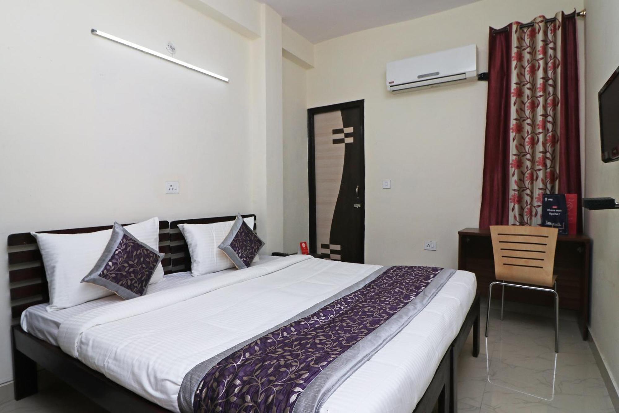 Oyo Triage Home Stay Νόιντα Εξωτερικό φωτογραφία